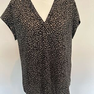 Fun 2 Fun Women's Blouse Leopard Print V Neck Short‎ Sleeve Top